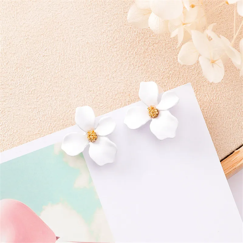 Ufavoirte Korean Style Cute Flower Stud Earrings For Women gift New Fashion Sweet Brinco Wholesale Jewelry | Украшения и