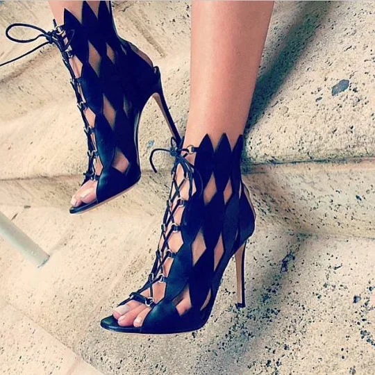 Hot selling New black lace-up cut-outs stiletto heel sandals fashion unique pattern designer high heel shoes woman for pa
Hot selling New black lace-up cut-outs stiletto heel sandals fashion unique pattern designer high heel shoes woman for pa