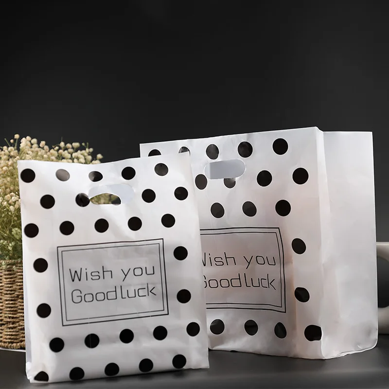 50pcs/lot Plastic gift bags,plastic shopping bags,Party Favor Bag Festival gift package "White polka dot Plastic Gift Bags,"
50pcs/lot Plastic gift bags,plastic shopping bags,Party Favor Bag Festival gift package "White polka dot Plastic Gift Bags,"