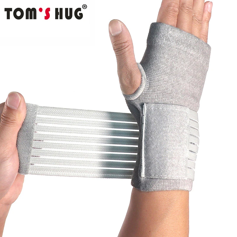 Профессиональный Спортивный напульсники опора для запястий Tom's Hug, 1 шт., герметичная повязка, защитный браслет на запястье, серый
Профессиональный Спортивный напульсники опора для запястий Tom's Hug, 1 шт., герметичная повязка, защитный браслет на запястье, серый