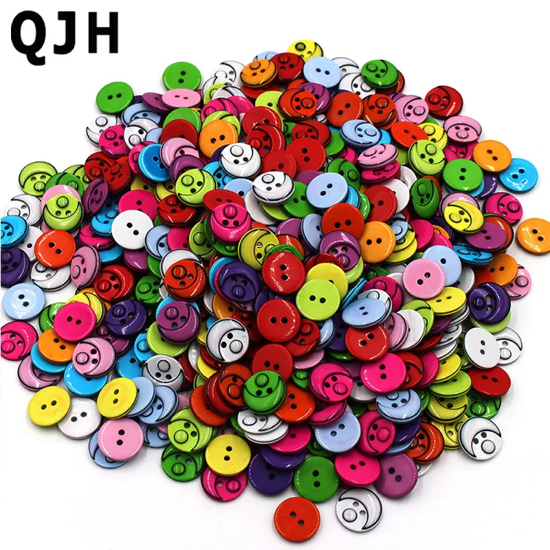 50pcs Round 15mm random mixed color Cartoon Smile resin buttons 2holes DIY Scrapbook Handmade Sewing clothes Accessories
50pcs Round 15mm random mixed color Cartoon Smile resin buttons 2holes DIY Scrapbook Handmade Sewing clothes Accessories