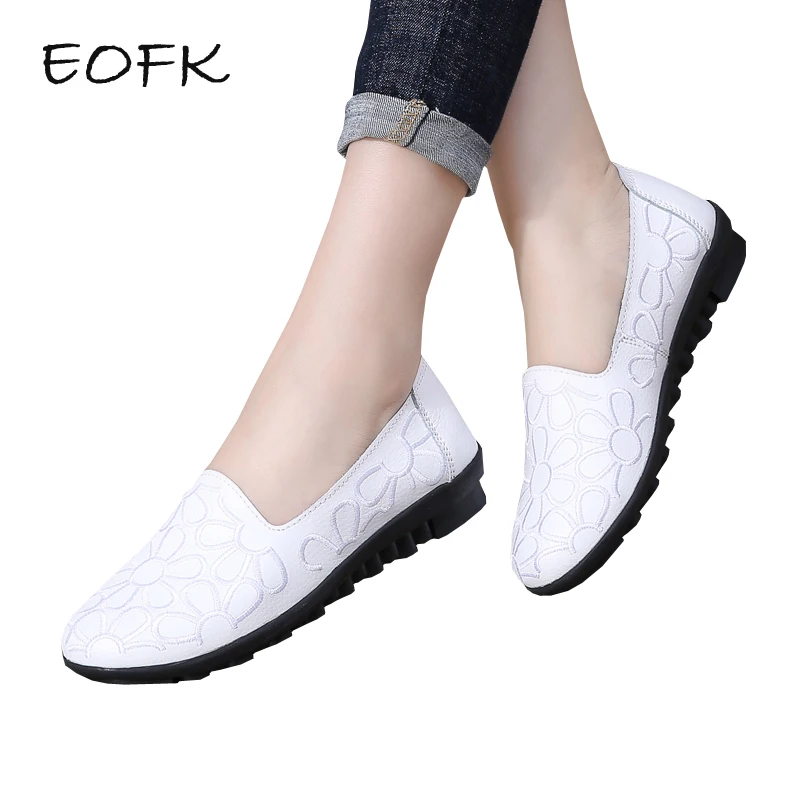 EOFK New Spring Autumn Women Loafers Flats Lady Soft Leather Elegant Embroider Slip-on Round Toe Casual Shoes
EOFK New Spring Autumn Women Loafers Flats Lady Soft Leather Elegant Embroider Slip-on Round Toe Casual Shoes