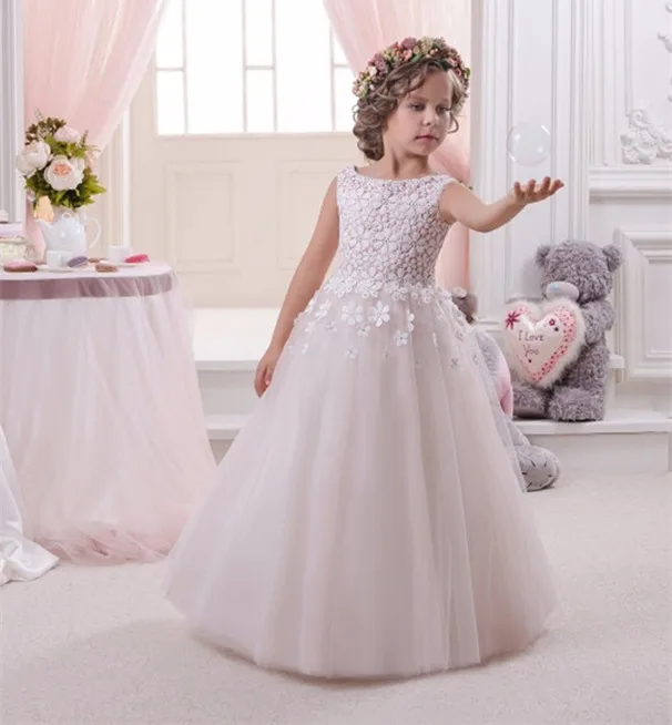 New Arrivals Flower Girls Dresses Sheer O-neck Ball Gowns Little Girls First Communion Dress Christmas Pageant Gown
New Arrivals Flower Girls Dresses Sheer O-neck Ball Gowns Little Girls First Communion Dress Christmas Pageant Gown
