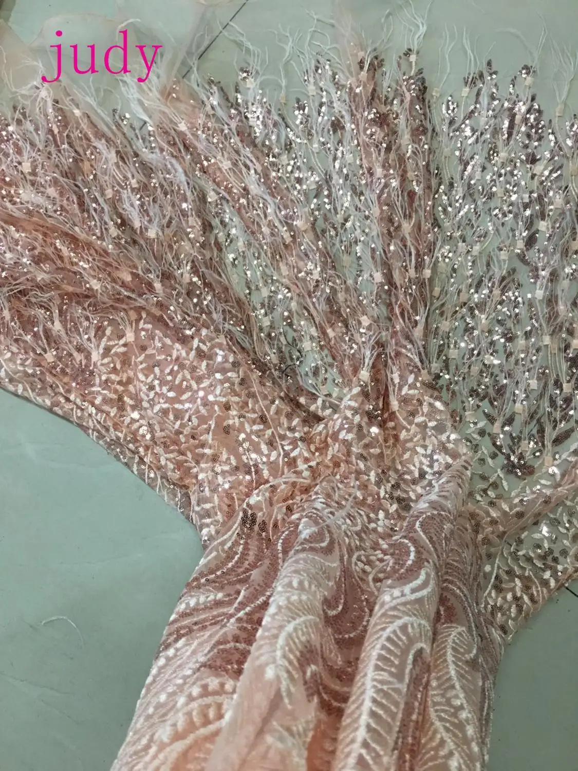 Mixed colors embroidered sequin feather tassel fashion French cloth used for wedding dress dresses
Mixed colors embroidered sequin feather tassel fashion French cloth used for wedding dress dresses