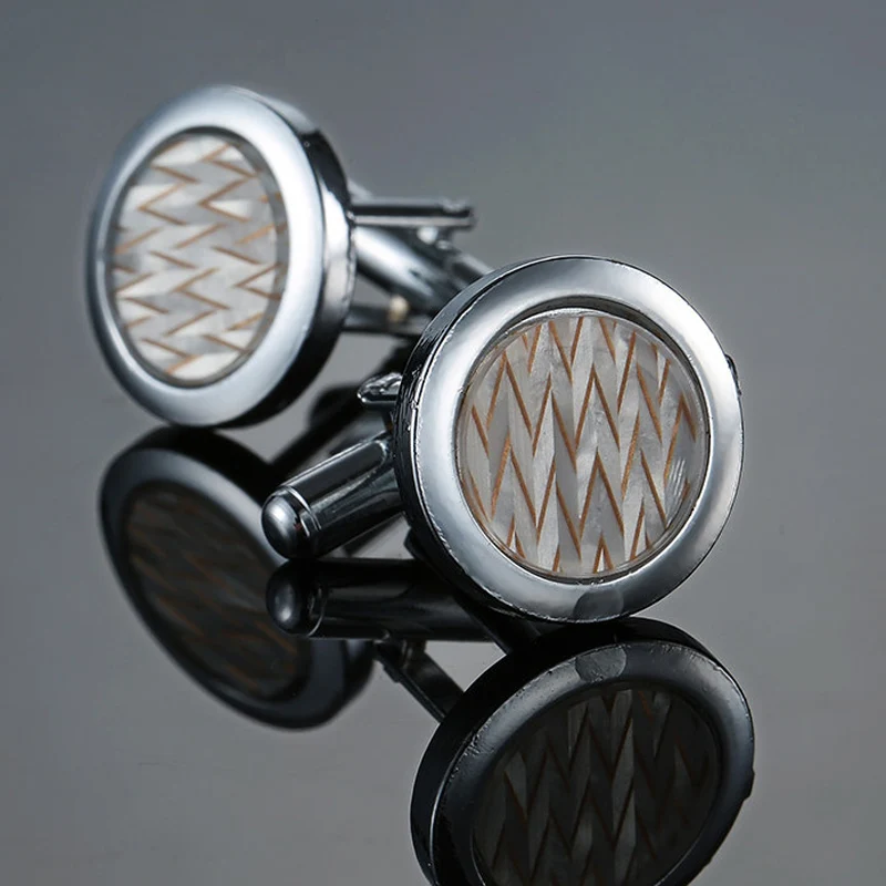 Free shipping, brand new fashion boutique cufflinks men's shirt cufflinks senior designer carefully create shirt buttons
Free shipping, brand new fashion boutique cufflinks men's shirt cufflinks senior designer carefully create shirt buttons
