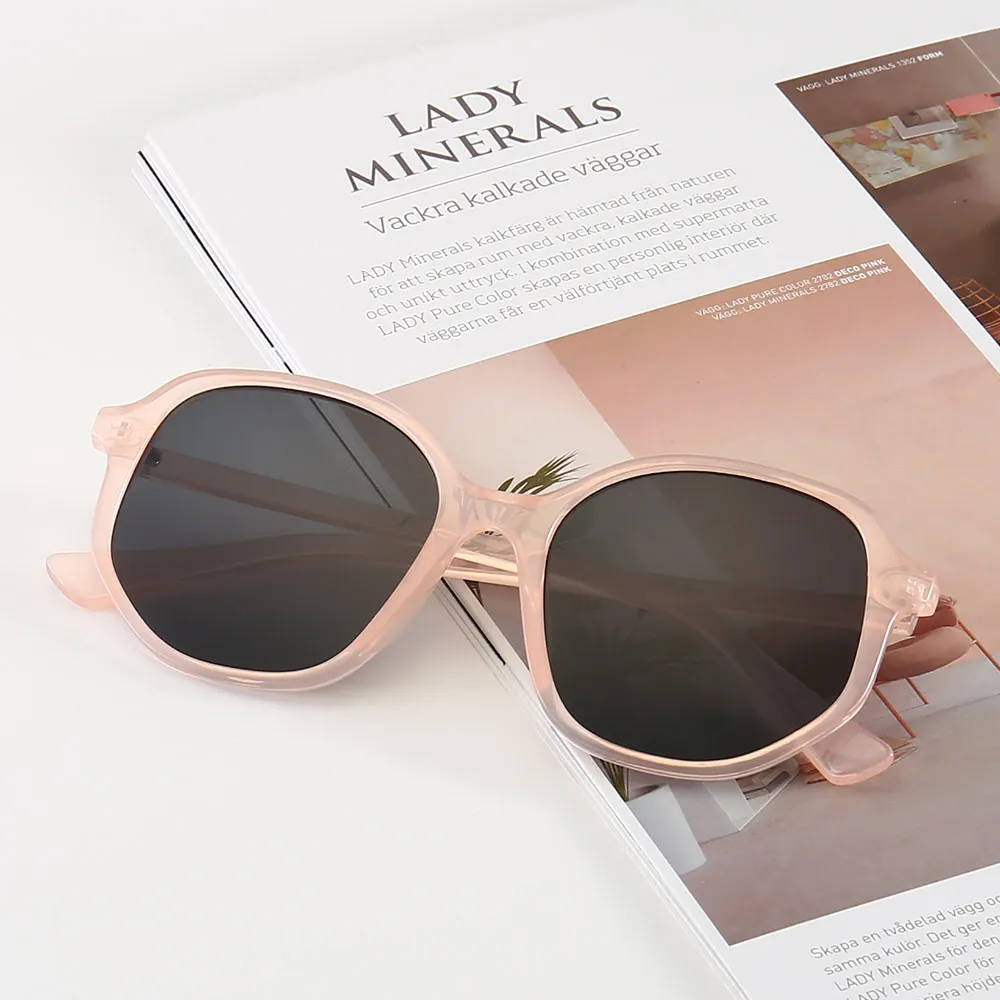 PAMASEN Korean Style Fit Over Sunglasses For Women Best Match Polarized Sunglasses Men Women Driving Square Style Sun Glasses
PAMASEN Korean Style Fit Over Sunglasses For Women Best Match Polarized Sunglasses Men Women Driving Square Style Sun Glasses