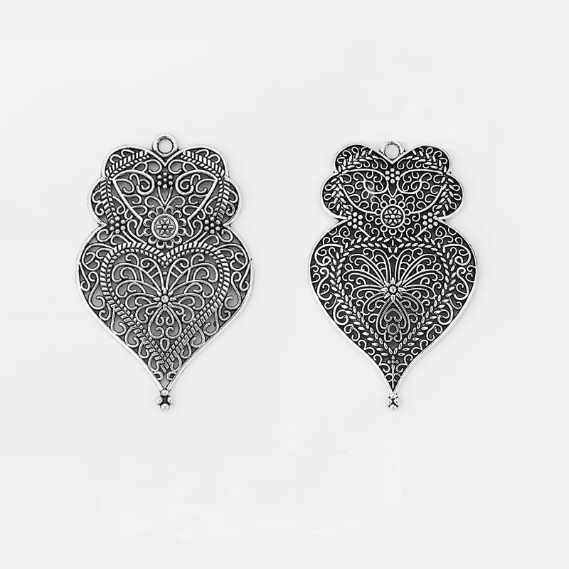 12PCS Tibetan Silver Large Hollow Filigree Flower Viana Heart Charms Pendants for DIY Jewelry Necklace Making Findings 59x38mm
12PCS Tibetan Silver Large Hollow Filigree Flower Viana Heart Charms Pendants for DIY Jewelry Necklace Making Findings 59x38mm