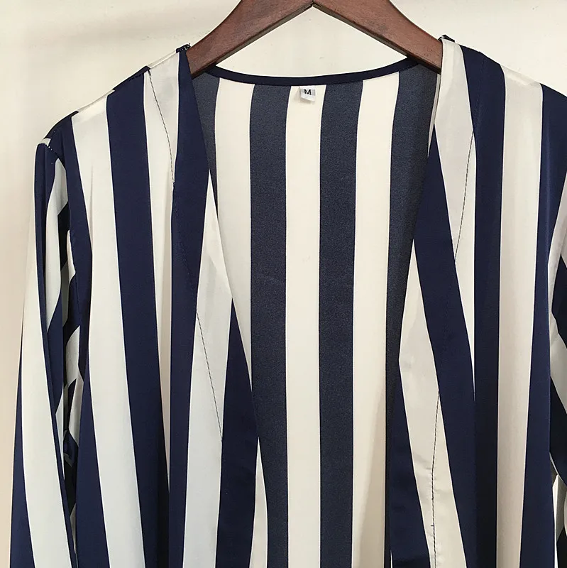 Fdfklak Casual 4 pieces pajamas set women long sleeve silk women's pyjamas suit sexy striped ladies pijama sleepwear pyjama
Fdfklak Casual 4 pieces pajamas set women long sleeve silk women's pyjamas suit sexy striped ladies pijama sleepwear pyjama