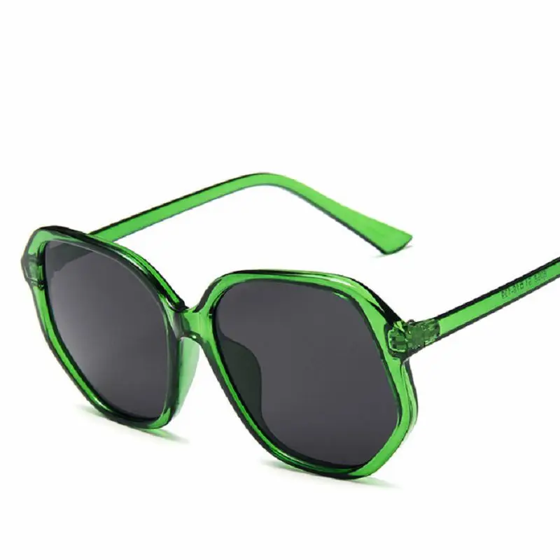 2021 New Fashion Cute Sexy Ladies Sunglasses Women Vintage Brand luxury Sun Glasses Female Oculos de sol UV400
2021 New Fashion Cute Sexy Ladies Sunglasses Women Vintage Brand luxury Sun Glasses Female Oculos de sol UV400