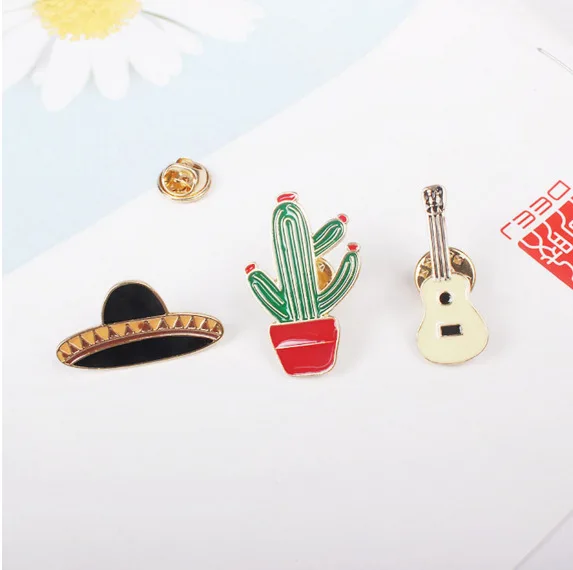 3pcs/set Black Hat Guitar Cactus Potted Plant Badges Brooches button pin Mini Daily lapel pins Cartoon Jewelry gifts for friends
3pcs/set Black Hat Guitar Cactus Potted Plant Badges Brooches button pin Mini Daily lapel pins Cartoon Jewelry gifts for friends