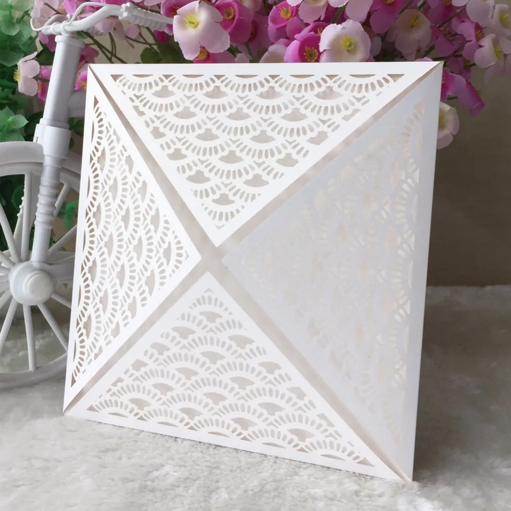 25Pcs Romantic Wedding Party Event Invitation Card Birthday Business Party Invitation Cards Envelope Delicate Carved Pattern
25Pcs Romantic Wedding Party Event Invitation Card Birthday Business Party Invitation Cards Envelope Delicate Carved Pattern