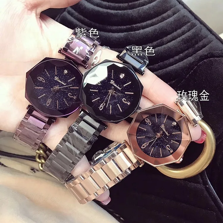 Women Watch Famous Brand Gold Wathes Fashion Luxury Design Bracelet Watches Ladies Women Wrist Watches Relogio Femininos 2018
Women Watch Famous Brand Gold Wathes Fashion Luxury Design Bracelet Watches Ladies Women Wrist Watches Relogio Femininos 2018