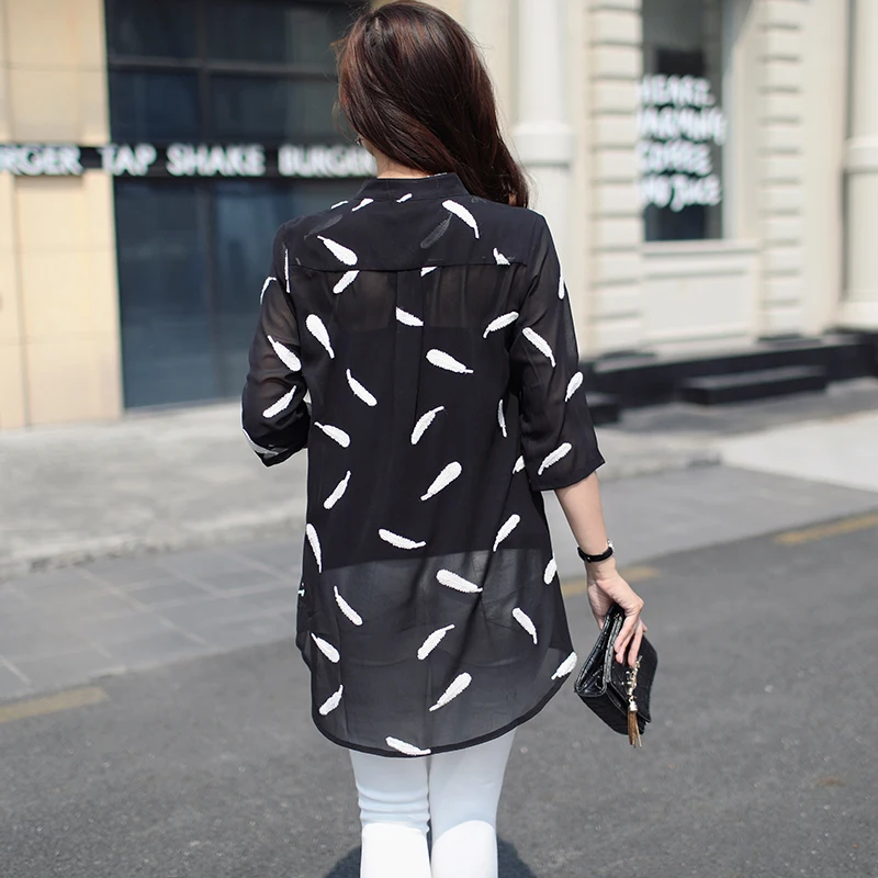 new arrival fashion super Large Women Long Chiffon Shirt Loose Embroidered Casual high quality plus size XL 2XL 3XL 4XL 5XL
new arrival fashion super Large Women Long Chiffon Shirt Loose Embroidered Casual high quality plus size XL 2XL 3XL 4XL 5XL