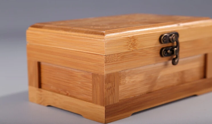 Hand made natural Bamboo storage box jewelry box plate stud earring earrings ring eco-friendly storage box natural storage box
Hand made natural Bamboo storage box jewelry box plate stud earring earrings ring eco-friendly storage box natural storage box