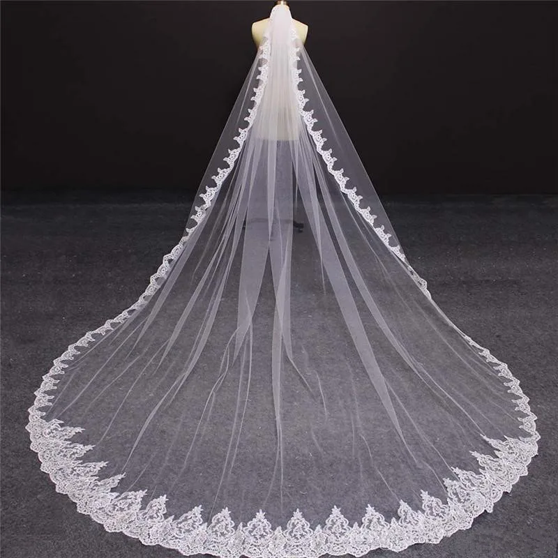 2019 Designed Single Layer Bridal Veils Lace Appliques Amazing Wedding Veils Bridal Accessories Wedding Dresses
2019 Designed Single Layer Bridal Veils Lace Appliques Amazing Wedding Veils Bridal Accessories Wedding Dresses