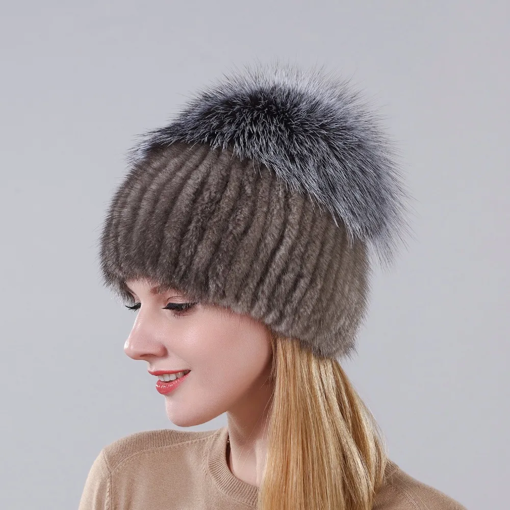 Hot Style Female Mink Fur Cap For Women Winter Warm Hat Vertical Knitted Mink With Fluffy Silver Fox Part Less On The Top Hat
Hot Style Female Mink Fur Cap For Women Winter Warm Hat Vertical Knitted Mink With Fluffy Silver Fox Part Less On The Top Hat