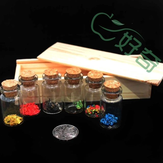 6 pcs Sealed bottle reagent bottle glass bottle 10ml glass bottle cork bottle set
6 pcs Sealed bottle reagent bottle glass bottle 10ml glass bottle cork bottle set