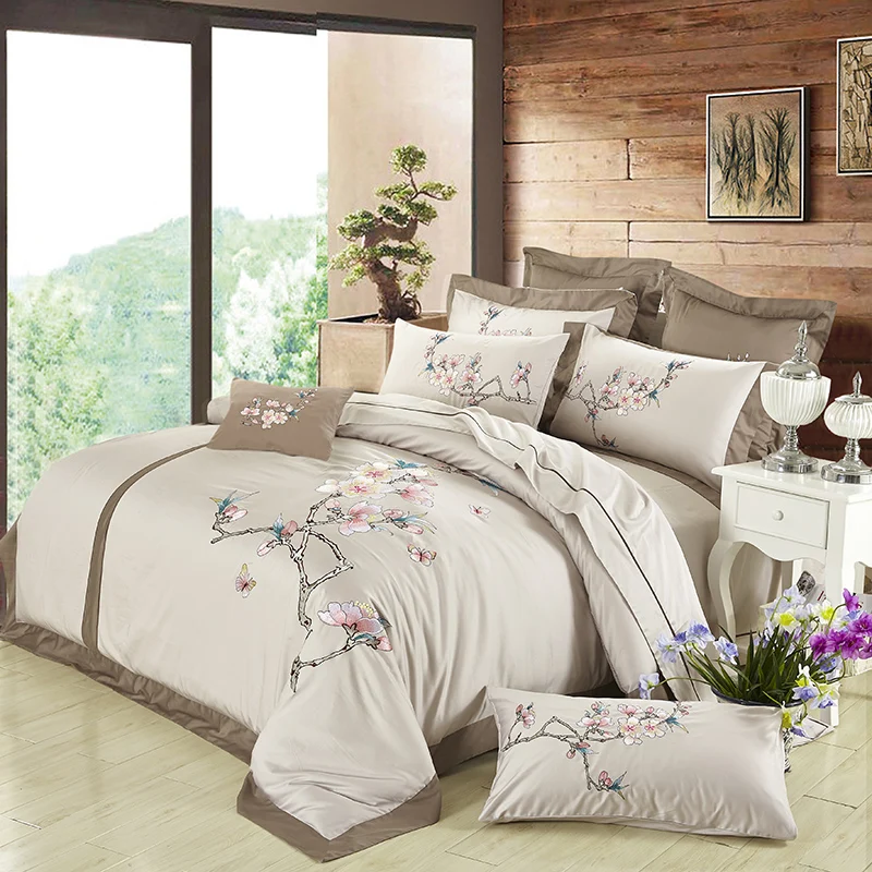 100% Egypt Cotton Silky Luxury Royal Bedding set Queen/King Size Embroidery Korean Bed set Duvet cover Bed linen Pillowcases 32
100% Egypt Cotton Silky Luxury Royal Bedding set Queen/King Size Embroidery Korean Bed set Duvet cover Bed linen Pillowcases 32