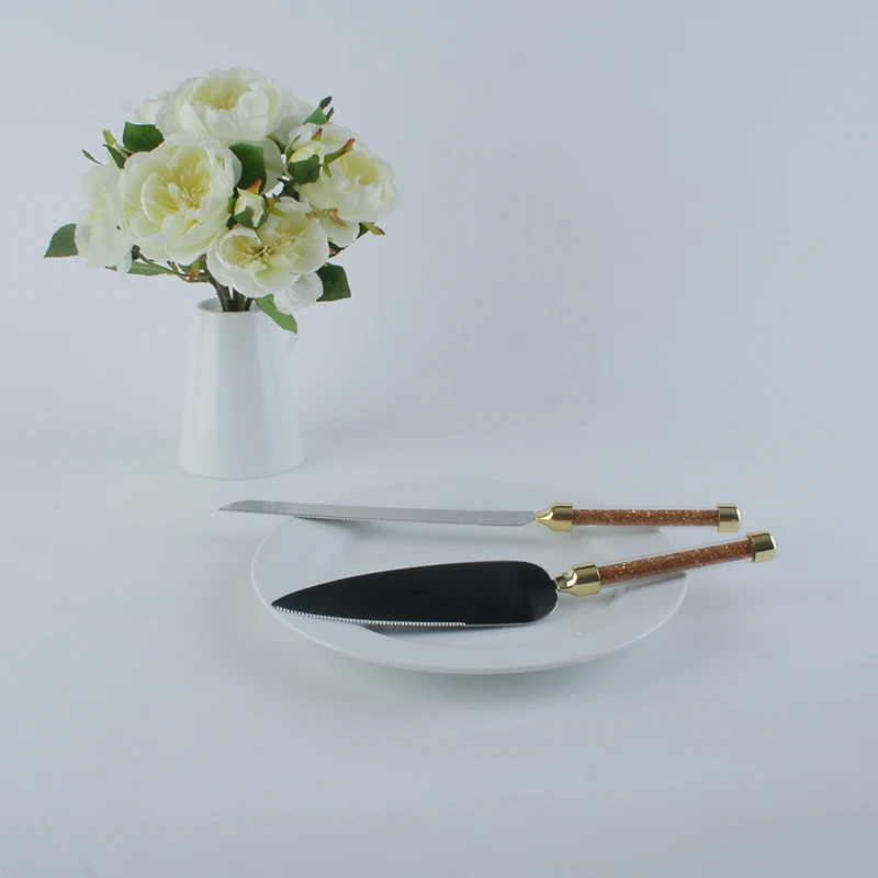 Golden Color Handle Cutlery Set, 1pc Cake Knife & 1pc Server, 8inch Long Knife For Wedding Cake, Gift-Box Packing & Free Shippin
Golden Color Handle Cutlery Set, 1pc Cake Knife & 1pc Server, 8inch Long Knife For Wedding Cake, Gift-Box Packing & Free Shippin