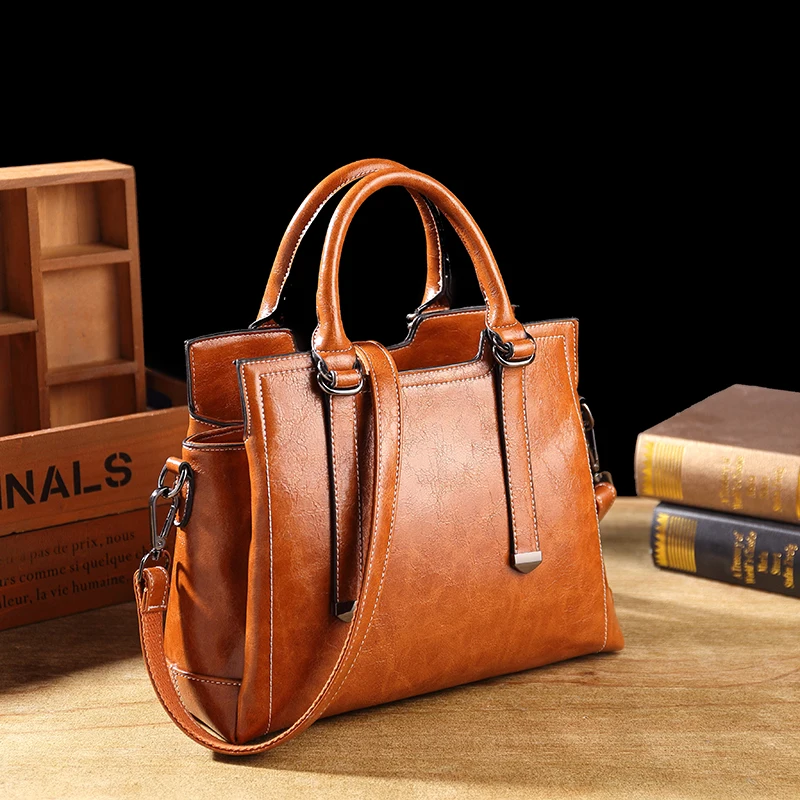 Women Genuine Leather Shoulder Bag Ladies Handbag Shoulder Handbags For Women Luxury Handbag Women Bag Brand Bag Purse lady T63
Women Genuine Leather Shoulder Bag Ladies Handbag Shoulder Handbags For Women Luxury Handbag Women Bag Brand Bag Purse lady T63