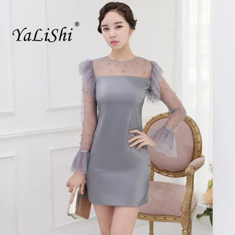 2018 Summer Dresses Grey O-Neck Long Flare Sleeve Beading Mesh Ruffles Women Dress Lady Bandage Sexy Party Mini Sundress Vestido
2018 Summer Dresses Grey O-Neck Long Flare Sleeve Beading Mesh Ruffles Women Dress Lady Bandage Sexy Party Mini Sundress Vestido