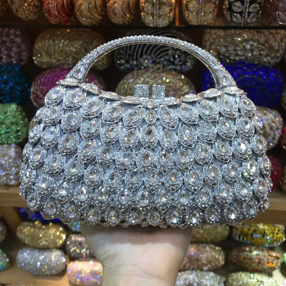 Luxury Clutch Silver Crystals Evening Bags Rhinestone Clutch Bags Ladies Party Purse Dinner Bag Diamond Women Wedding Handbags
Luxury Clutch Silver Crystals Evening Bags Rhinestone Clutch Bags Ladies Party Purse Dinner Bag Diamond Women Wedding Handbags