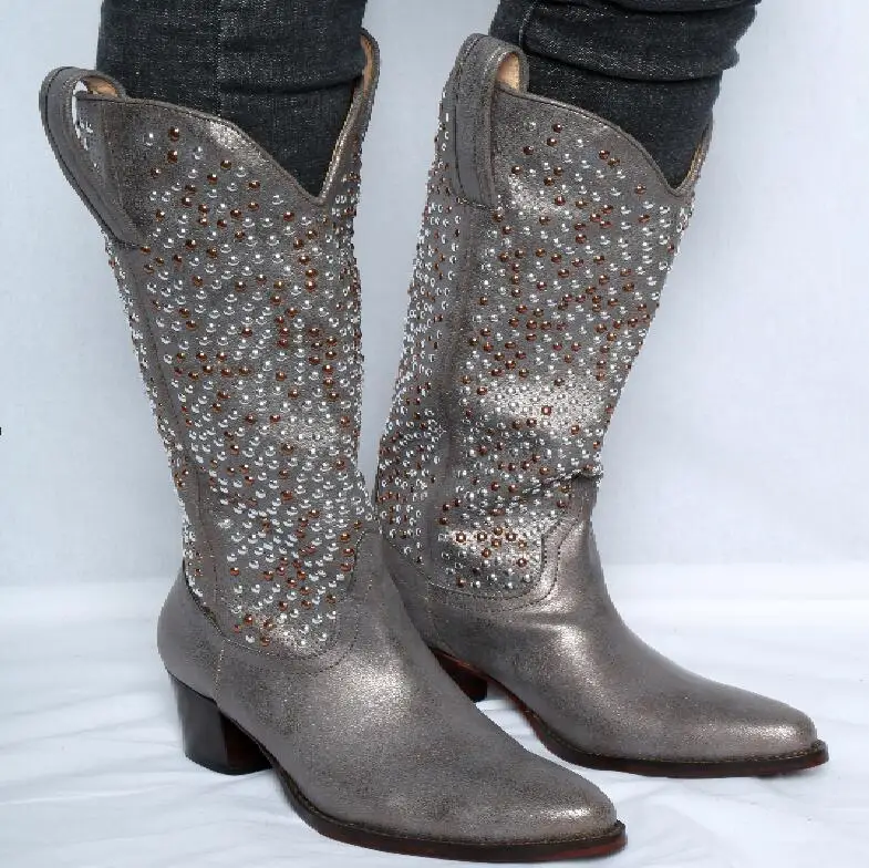 Hot Fashion Sexy Gray Spilt Leather Mid-Calf Shoes Slip-On Pointed toe Square Heel Women's Shoes String Bead Ladies Boots
Hot Fashion Sexy Gray Spilt Leather Mid-Calf Shoes Slip-On Pointed toe Square Heel Women's Shoes String Bead Ladies Boots