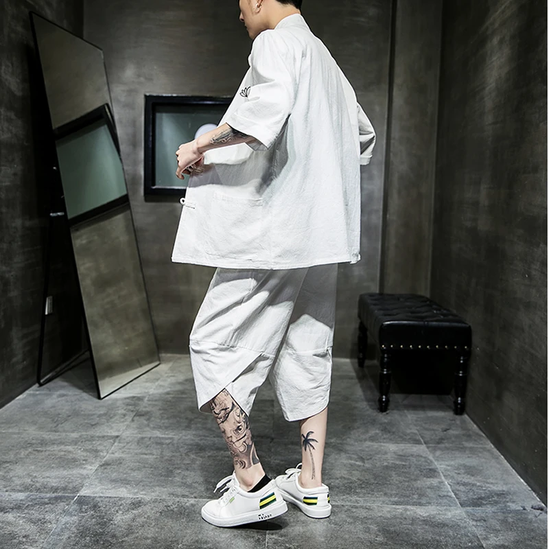 Men's Sets Embroidery Streewear 2020 Cotton Linen Tracksuit Male Summer Men Tang Suit Chinese Style Track Suit
Men's Sets Embroidery Streewear 2020 Cotton Linen Tracksuit Male Summer Men Tang Suit Chinese Style Track Suit