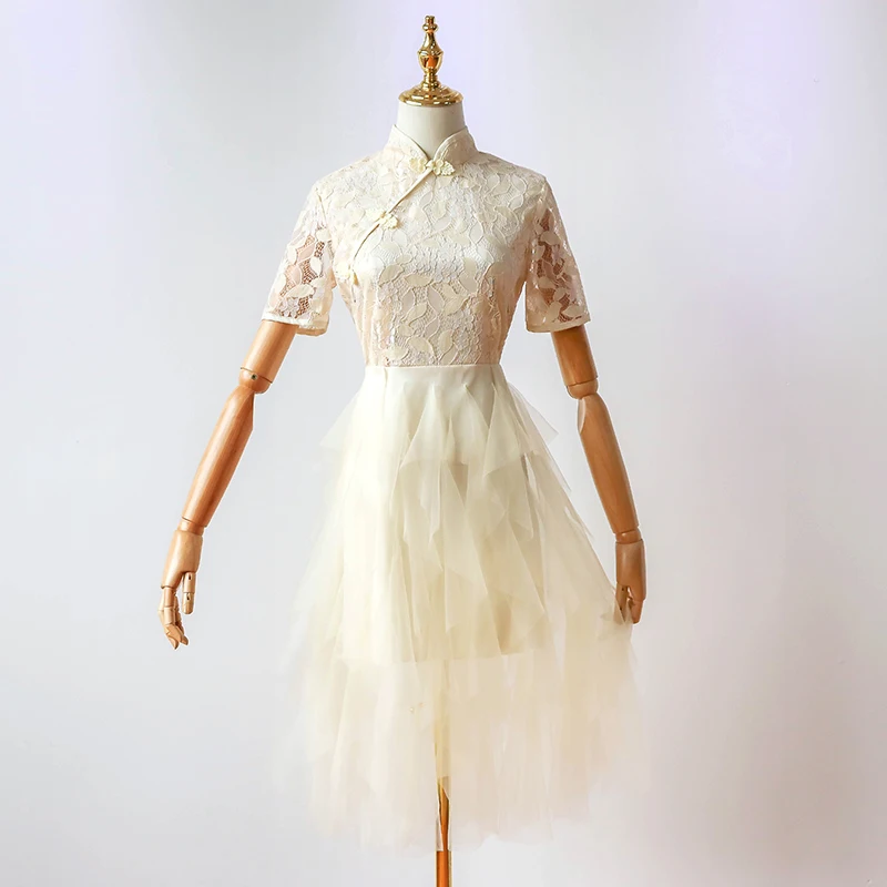 Fashion short Sleeve Embroidery Vintage Modern Traditional Mesh Satin Chinese Dress Qipao Cheongsam Chinese Wedding Dress
Fashion short Sleeve Embroidery Vintage Modern Traditional Mesh Satin Chinese Dress Qipao Cheongsam Chinese Wedding Dress