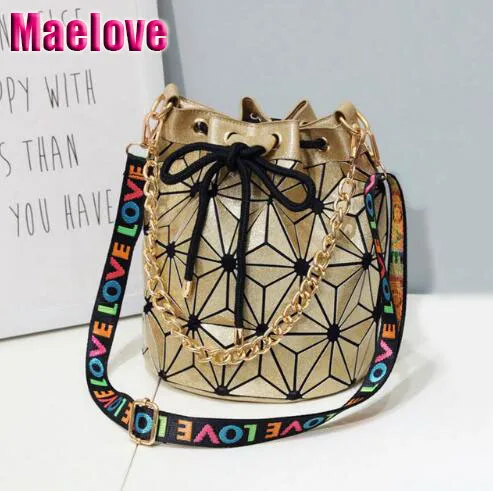 Maelove HOT Women's Geometry bucket fashion Tote Shoulder Laser Folding Handbags Letter wide Strap Bag 5Colors Free Shipping
Maelove HOT Women's Geometry bucket fashion Tote Shoulder Laser Folding Handbags Letter wide Strap Bag 5Colors Free Shipping