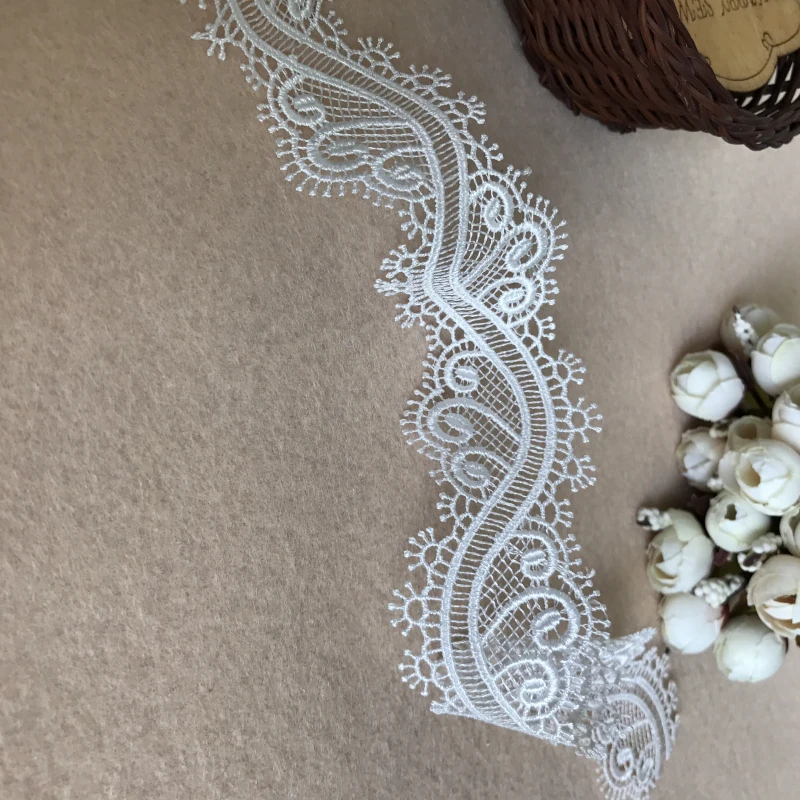 5 Yards New White Venice Lace Trim Embroidered Polyester Chantilly Eyelash Fabric For Sewing Craft, DIY Home Decor
5 Yards New White Venice Lace Trim Embroidered Polyester Chantilly Eyelash Fabric For Sewing Craft, DIY Home Decor