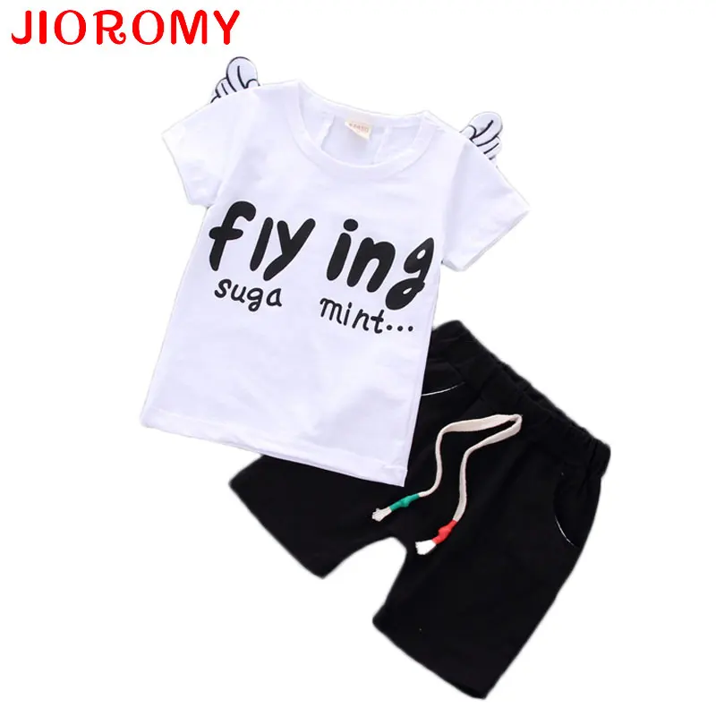 JIOROMY 2019 Новое поступление футболка с коротким рукавом с крылышками для мальчиков и девочек + шорты 2 комплекта летающие буквы Детский костюм ...
JIOROMY 2019 Новое поступление футболка с коротким рукавом с крылышками для мальчиков и девочек + шорты 2 комплекта летающие буквы Детский костюм ...
