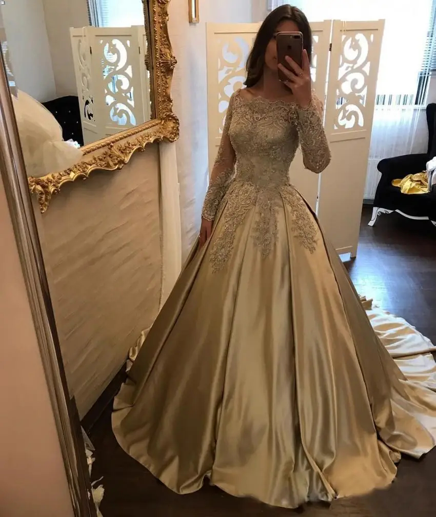 Muslim Evening Dresses 2021 Off Shoulder Long Sleeve Lace Beaded Satin Formal Dress Saudi Arabic Long Elegant Evening Gown
Muslim Evening Dresses 2021 Off Shoulder Long Sleeve Lace Beaded Satin Formal Dress Saudi Arabic Long Elegant Evening Gown