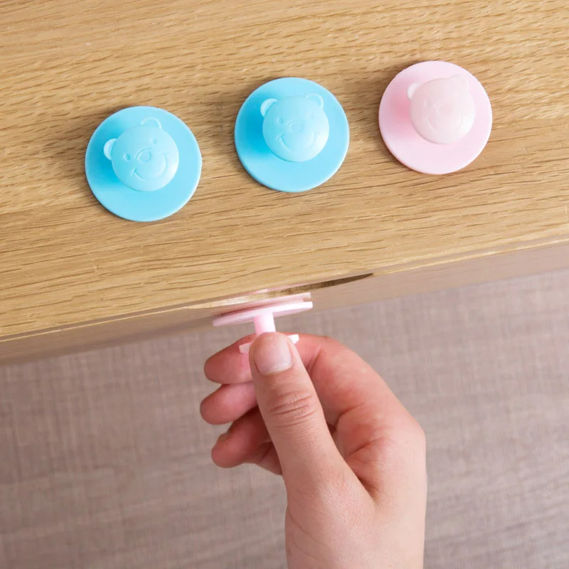 100Pcs PP Materia Bear Drawer Knobs 3D Cartoon Cabinet Cupboard handles Fashion Furniture Hardware Safe For Children room
100Pcs PP Materia Bear Drawer Knobs 3D Cartoon Cabinet Cupboard handles Fashion Furniture Hardware Safe For Children room