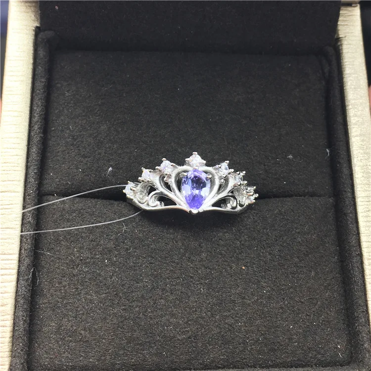 KJJEAXCMY fine jewelry S925 Pure silver inlaid with natural tanzanite ring jewelry platinum color. xcvbnm
KJJEAXCMY fine jewelry S925 Pure silver inlaid with natural tanzanite ring jewelry platinum color. xcvbnm