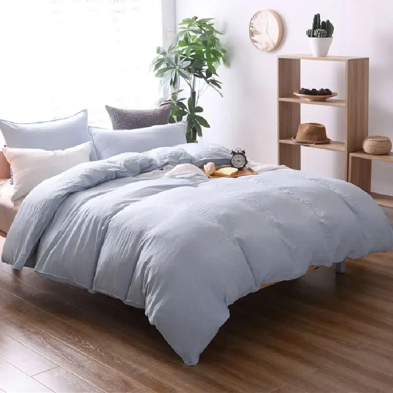 Solid Color Bedding Sets Luxury Bedding set hotel soft silky 3pcs Duvet Cover set Bed Linen bedSheet Queen King Size Clothing
Solid Color Bedding Sets Luxury Bedding set hotel soft silky 3pcs Duvet Cover set Bed Linen bedSheet Queen King Size Clothing