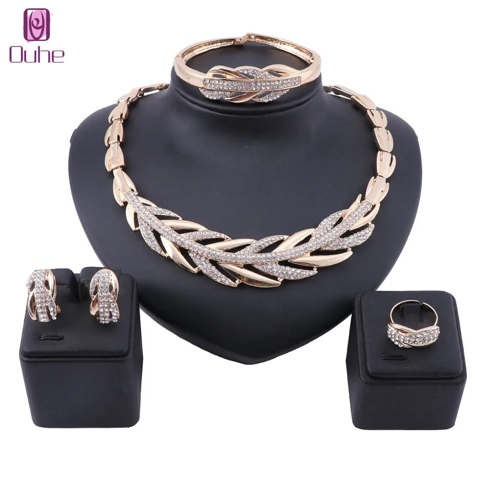 Women Dubai African Jewelry Sets Crystal Gold Necklace Earring Bangle Ring Nigerian Wedding Jewellery Set
Women Dubai African Jewelry Sets Crystal Gold Necklace Earring Bangle Ring Nigerian Wedding Jewellery Set