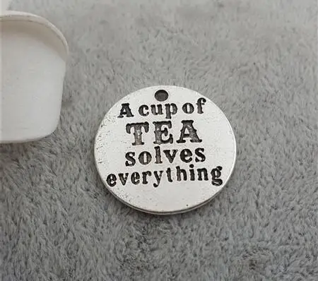 5 Pieces/Lot Diameter 25mm Letter Engraved A Cup Of Tea Solves Everything Round Disc Words Metal Charm Pendant 3382
5 Pieces/Lot Diameter 25mm Letter Engraved A Cup Of Tea Solves Everything Round Disc Words Metal Charm Pendant 3382