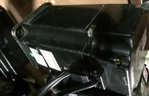 Servo motor SGMAH-08AAA61 , Used one , 90% appearance new , 3 months warranty , in stock
Servo motor SGMAH-08AAA61 , Used one , 90% appearance new , 3 months warranty , in stock