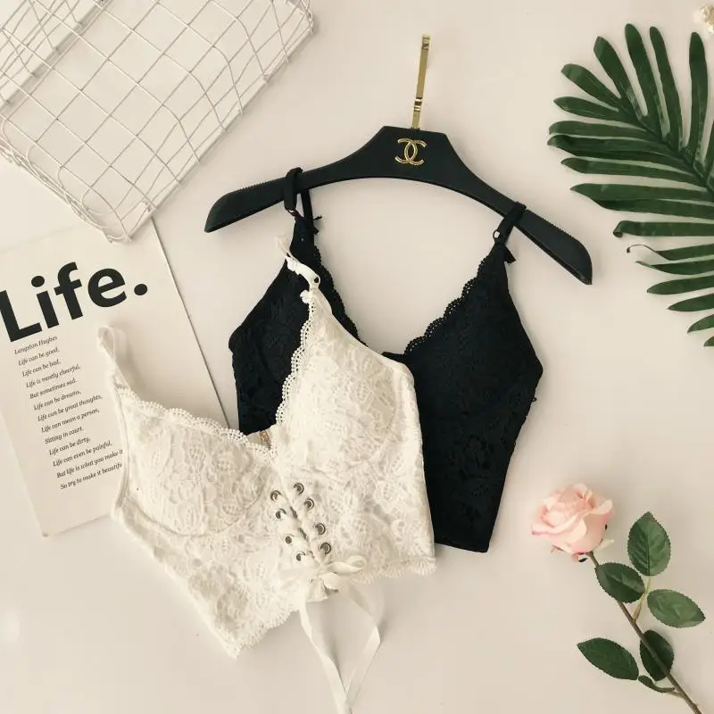 Women's Sexy lace Tank Tops Bandage shirts 2019 Deep V Collar Camis Sleeveless brand tops Clothing Female Girl Shirts chic Blusa
Women's Sexy lace Tank Tops Bandage shirts 2019 Deep V Collar Camis Sleeveless brand tops Clothing Female Girl Shirts chic Blusa
