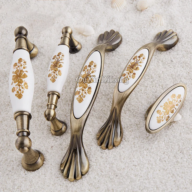 Retro Style 10PCS European Antique Kitchen Door Furniture Handles Printing Cupboard Drawer Wardrobe Cabinet Pull Handles&Knobs
Retro Style 10PCS European Antique Kitchen Door Furniture Handles Printing Cupboard Drawer Wardrobe Cabinet Pull Handles&Knobs