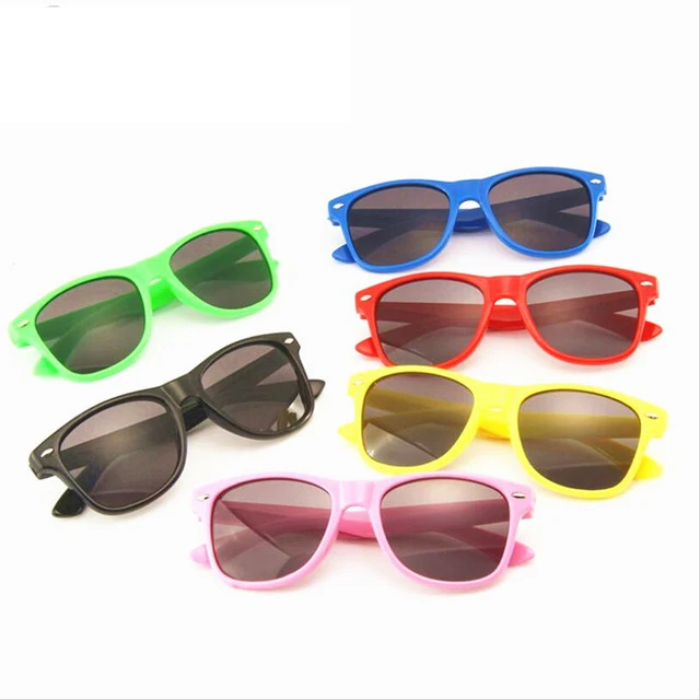 Sun Glasses Women/Men Brand Designer Retro UV400 Outdoor Oculos De Sol 2020 Classic Sunglasses Man Colored Driving UV400
Sun Glasses Women/Men Brand Designer Retro UV400 Outdoor Oculos De Sol 2020 Classic Sunglasses Man Colored Driving UV400
