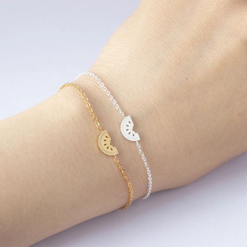 Wholesale 10pcs/lot Dainty Watermelon Gold Bracelet Feminino Stainless Steel Jewelry Minimalist Melon Hand Chain Charm Bracelets
Wholesale 10pcs/lot Dainty Watermelon Gold Bracelet Feminino Stainless Steel Jewelry Minimalist Melon Hand Chain Charm Bracelets