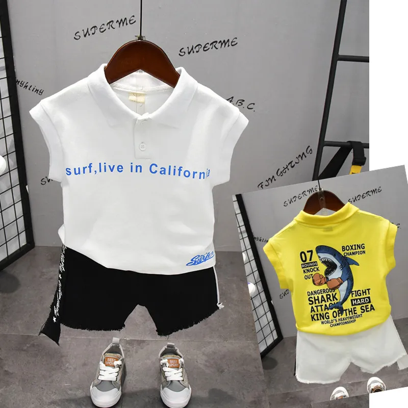 2019 New Baby Boys Clothes Sets Cartoon Shark Letter Printing Turn-down Collar T-shirts + Shorts 2pcs Set Kids Clothing 2-7 Y
2019 New Baby Boys Clothes Sets Cartoon Shark Letter Printing Turn-down Collar T-shirts + Shorts 2pcs Set Kids Clothing 2-7 Y