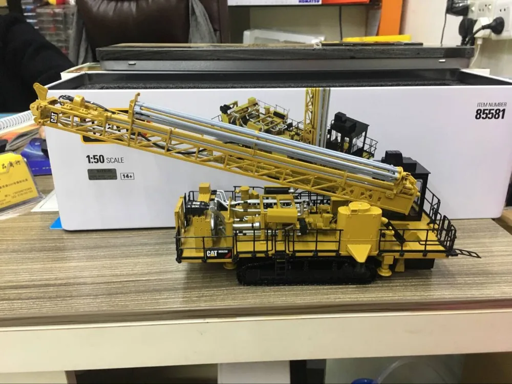 Гусеница Cat MD6250 роторная дрель 1:50 от бренд Diecast Masters DM85581|diecast models|john deerescale model excavators