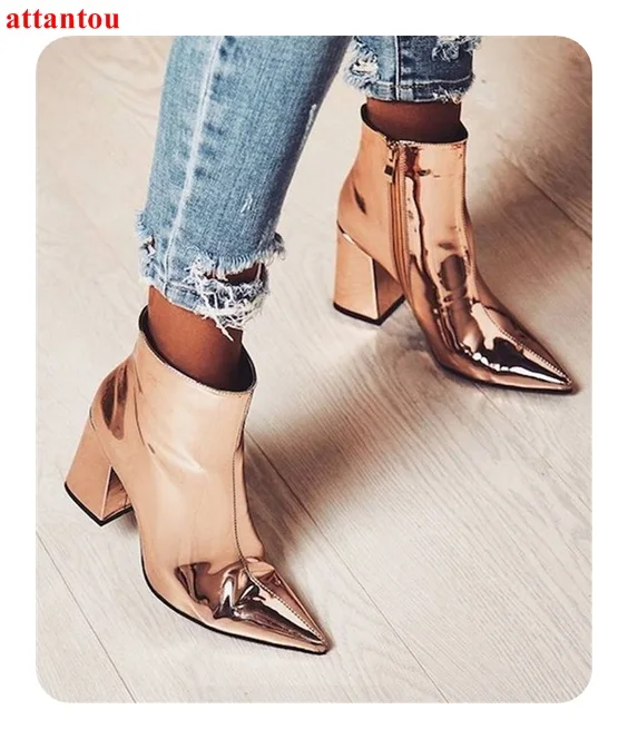 Woman's short boots patent leather autumn winter fashion champagne ankle boot square heel pointed toe high heels female shoes
Woman's short boots patent leather autumn winter fashion champagne ankle boot square heel pointed toe high heels female shoes