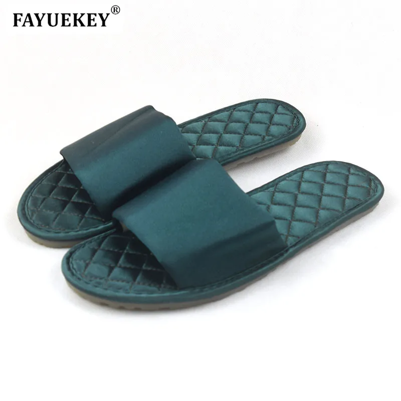 FAYUEKEY New Spring Autumn Summer Fashion Women Home Cute Sexy Open-toed Slippers Girls Bedroom Outside Flat Slides Gift Shoes
FAYUEKEY New Spring Autumn Summer Fashion Women Home Cute Sexy Open-toed Slippers Girls Bedroom Outside Flat Slides Gift Shoes