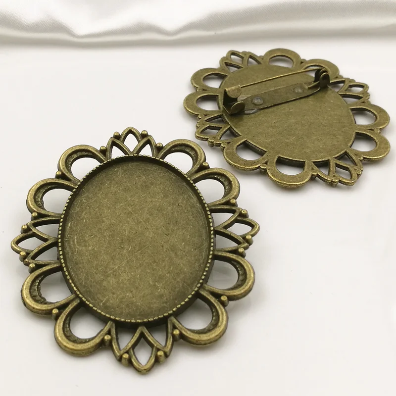 10pcs/lot 52*60MM inner Size:30x40mm Alloy Antique Bronze Flower Blank Tray Brooch base Cameo Setting DIY Jewelry Findings
10pcs/lot 52*60MM inner Size:30x40mm Alloy Antique Bronze Flower Blank Tray Brooch base Cameo Setting DIY Jewelry Findings