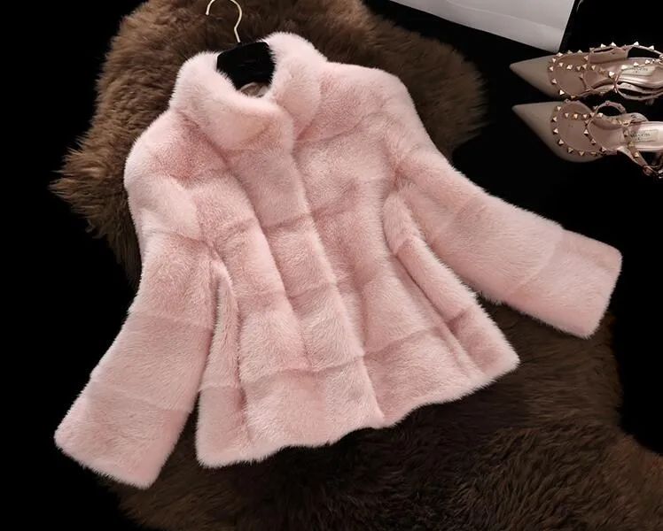 Women Sweet Faux Fur Coat O-neck Loose Solid Casual Vogue Short Outwear Warm V44
Women Sweet Faux Fur Coat O-neck Loose Solid Casual Vogue Short Outwear Warm V44