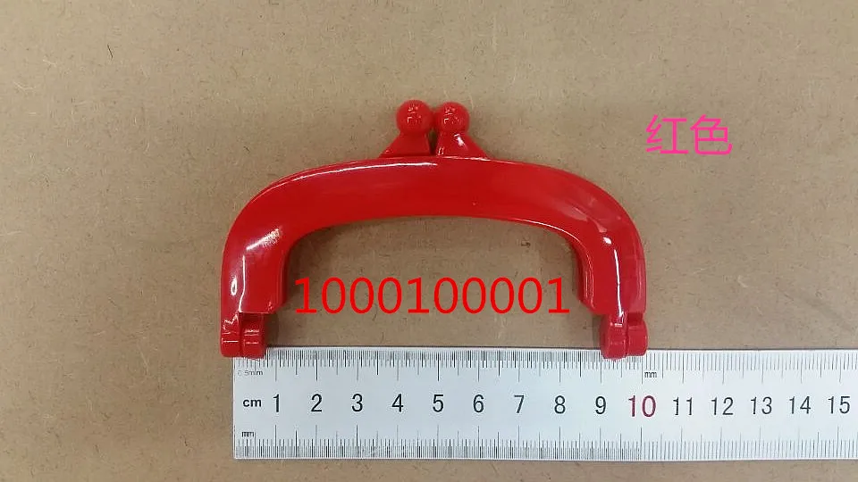 Free Shipping-6PCs Red Colour Bead Purse Bag Plastic Frame Kiss Clasp Lock Handle 10cm DIY Handmade Bag Parts Accessories J2556
Free Shipping-6PCs Red Colour Bead Purse Bag Plastic Frame Kiss Clasp Lock Handle 10cm DIY Handmade Bag Parts Accessories J2556
